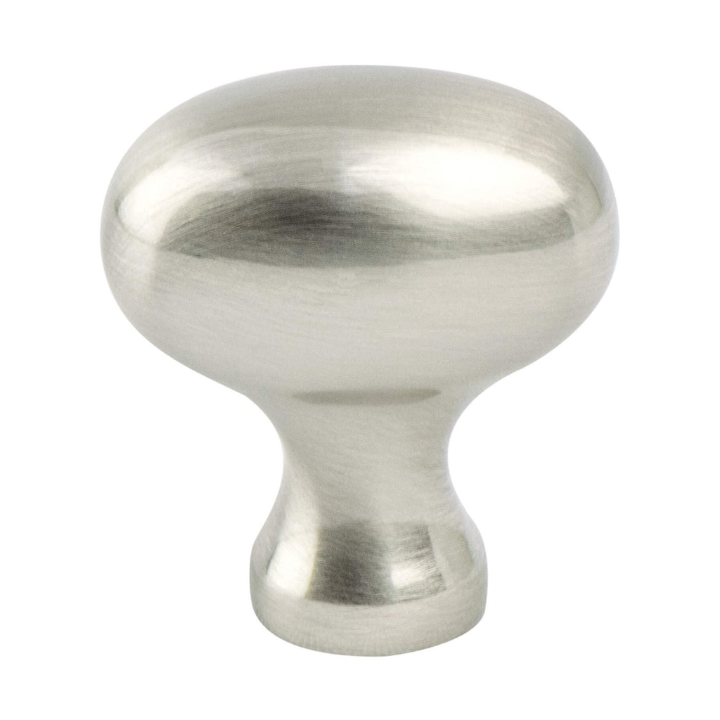 BERENSON Transitional Advantage Three Cabinet Knobs & Pulls