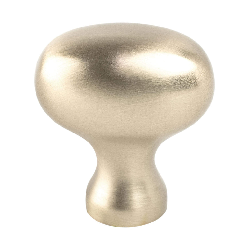 BERENSON Transitional Advantage Three Cabinet Knobs & Pulls