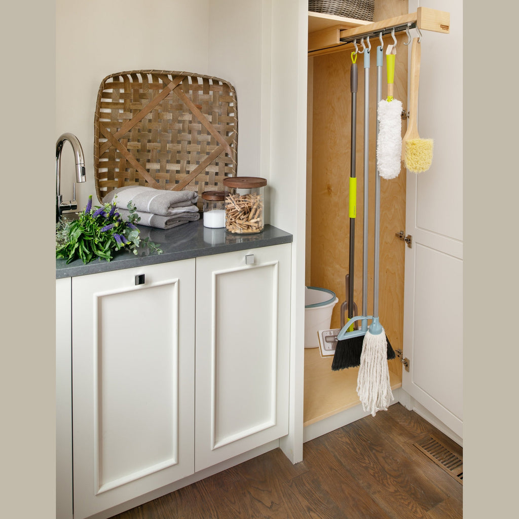 REV-A-SHELF GLD-W22-B Series Glideware Pantry  Pullout w/BLUMOTION Soft-Close for 22" Depth