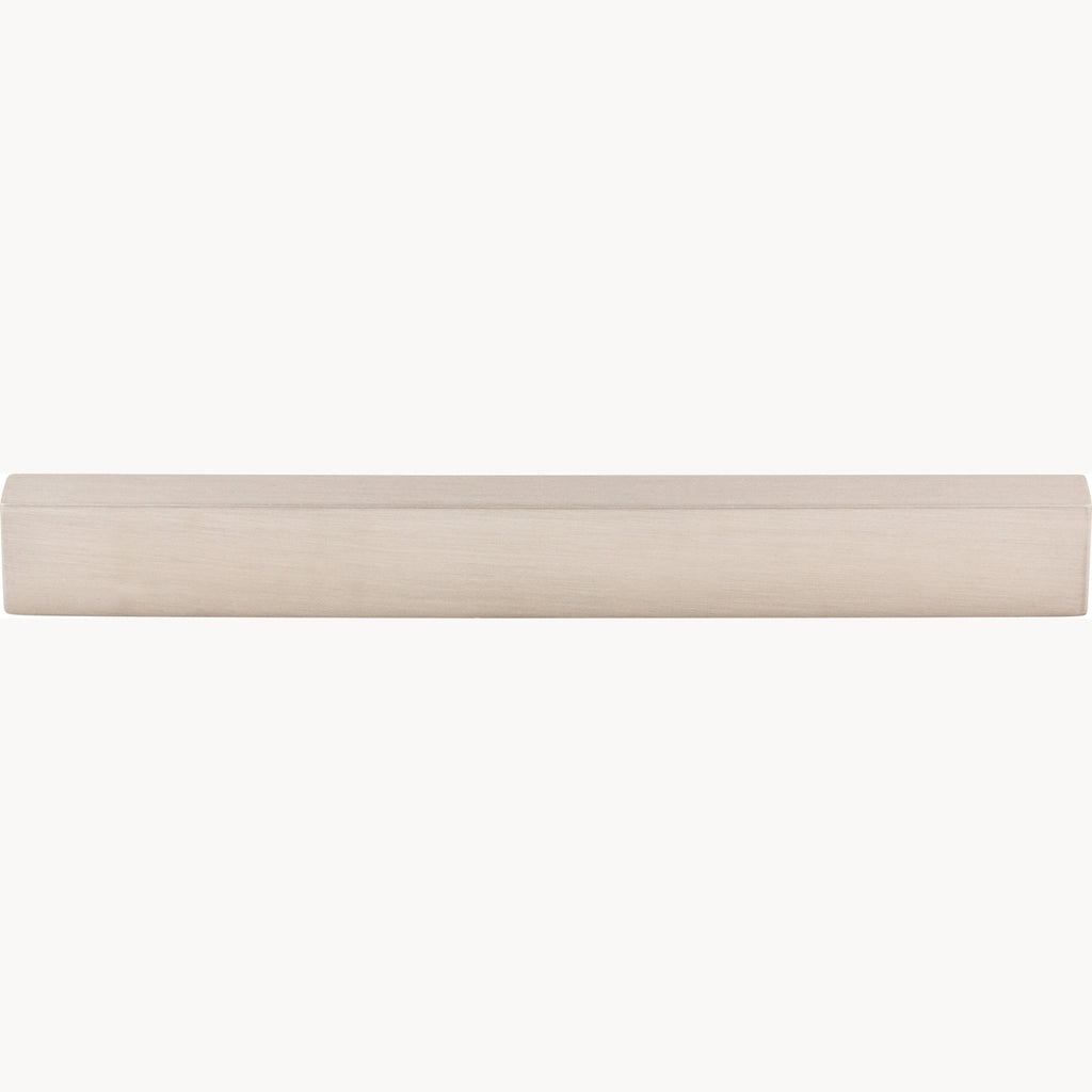TOP KNOBS Modern Metro Cabinet Pulls